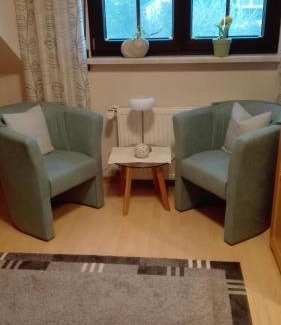Anschau House | Oceanfront Zimmer Schmitz: Guest Rated 9/10 with Breakfast