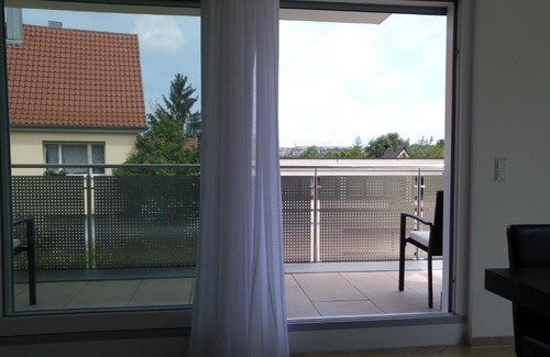 Waiblingen House | Central Waiblingen Room Rentals with Kitchen Access