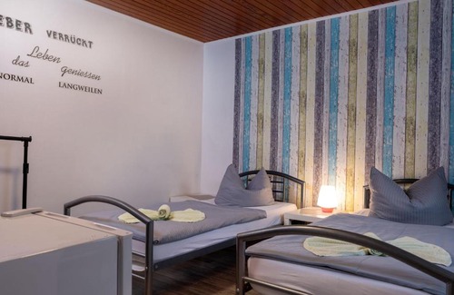 Bleckenstedt House | Cozy Zimmervermietung K.Krause with Kitchen Amenities