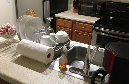 Chesterfield Condo | Discover Zine Home: Pet and Child-Friendly Retreat