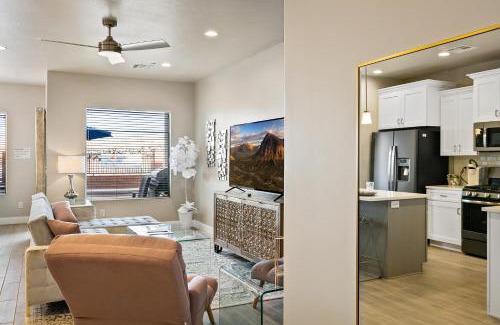 Hurricane House | Serene Stay at Zion Village Elements Air with Oceanfront Views