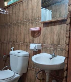 Dar es Salaam House | Explore Zionzuri Arts Ecovillage Tree House: Pet-Friendly Retreat