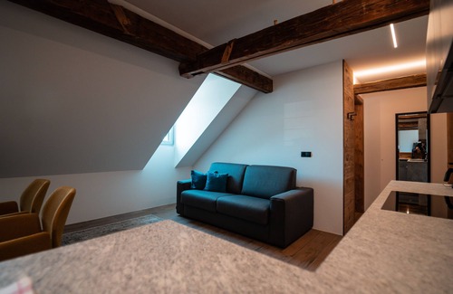Colli In Pusteria Apartment | Relax at Zirm Apartment: Hot Tub & Infrared Sauna Retreat