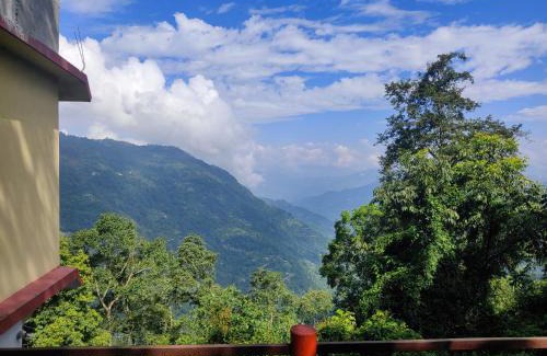 Kolakham House | Experience Comfort at KOLAKHAM - RAI PAUL Residency