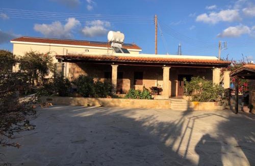 Tremithousa Villa | Zivlas Stone House