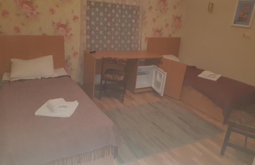 Mukachevo House | Pet-Friendly Retreat at Zlata Praha - Ideal for Families