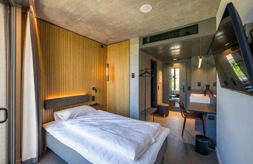 Kloten Hotel | Comfortable Zleep Hotel Zürich-Kloten with Great Reviews