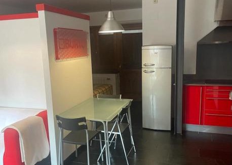 Arro Apartment | Pet-Friendly Retreat at Zoe with Pool & Family Amenities