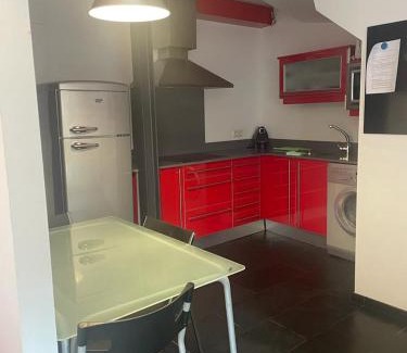 Arro Apartment | Pet-Friendly Retreat at Zoe with Pool & Family Amenities