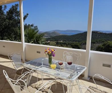 Lavreotiki Apartment | Discover Zoe's Home with Breathtaking Views