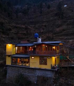 Banjar Hotel | Zoella