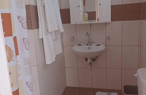 Haraki Hotel | Budget-Friendly ZOGRAFOS 2 with Family Amenities
