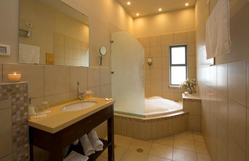 Dalia Resort | Discover Zohar Badeshe: Oceanfront Retreat with Pool