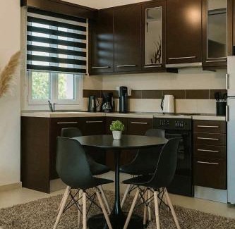 Polykarpion Apartment | Experience ΖoiHouse: Pet & Child Friendly Getaway