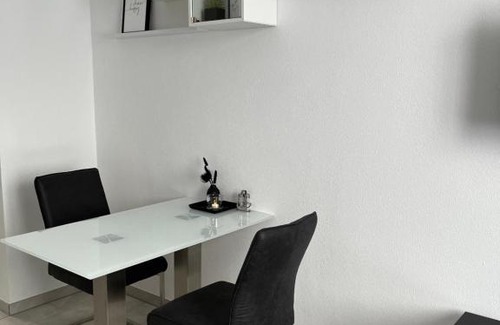 Balingen Apartment | Family-Friendly Zollernalbdomizil FeWo2 - Rated 9.5/10