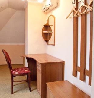 Berehove Hotel | Pet-Friendly Retreat with Spa at Zolota Pava Hotel