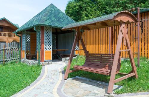Skhidnytsya Villa | Discover Zolota Rybka: Pet-Friendly Retreat Rated 9.4/10