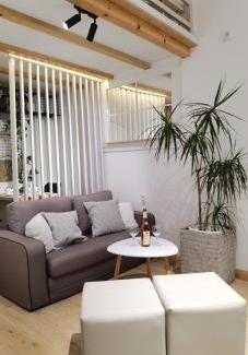 Zrenjanin Apartment | Pet Friendly Zona Apartments: Guest Rated 9.8/10