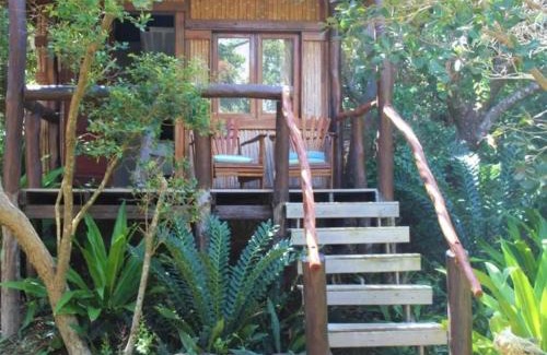 Xai-Xai Cabin | Beachfront Bliss at Zona Braza Beach Lodge - Rated 8.9/10