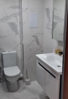 Blagoevgrad Hotel | Budget-Friendly Zora: Family & Wheelchair Accessible Stay