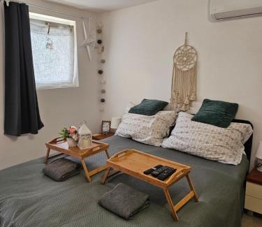 Kovagoszolos Apartment | Discover Zsonglak Vendégház: Family-Friendly Retreat