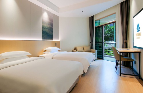 Yantian Hotel | Discover ZTE Hotel Da Mei Sha: Family-Friendly Retreat
