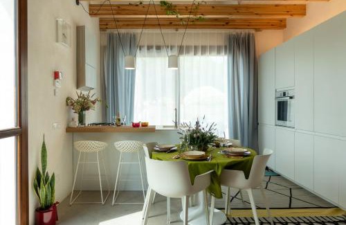 Alcamo House | Inviting Zu Bastianu House: Oceanfront Retreat for Families