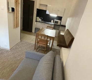 Vrbov House | Discover Zu Hause: Family-Friendly Stay with Great Reviews!