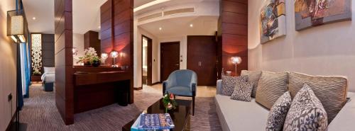 Al Muntazah Hotel | Experience Comfort at Zubarah Hotel: Rated 8.7/10