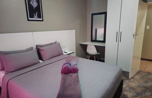 Polokwane Villa | Comfort Apartment at ZUCH Accommodation: Family-Friendly Retreat