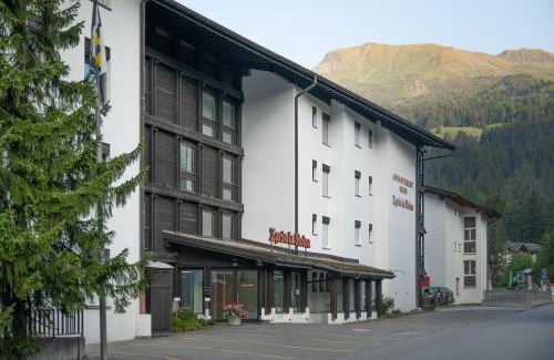 Lenzerheide Apartment | Elegant Apartment Tgesa La Roiva with Pool & Ocean View