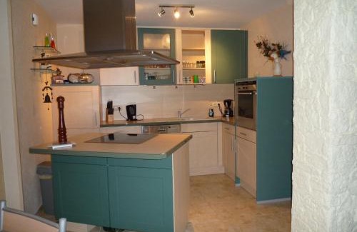 Pruchten Apartment | Oceanfront Retreat at Zum alten Seemann - Rated 9.1/10