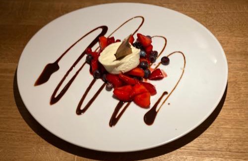 Isny im Allgaeu Hotel | Discover Comfort at Zum Bayrischen Wirt: Pet-Friendly Stay