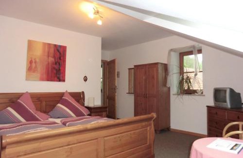Deggendorf House | Oceanfront Retreat at Zum Horizont with Spa & Hot Tub