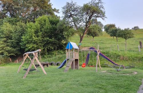Heppenheim House | Budget-Friendly Stay at Zum Kaiserwirt with Dining Options