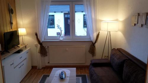 Ortsmitte Apartment | Discover Zum Sauerländer Altstadt: Pet-Friendly Oceanfront Stay