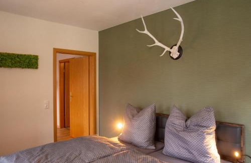 Wernigerode Old Town Apartment | Explore Zum Stadtknecht: Family-Friendly with Parking