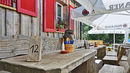 Sasbach Hotel | Oceanfront Retreat at Zur grossen Tanne: Family-Friendly Stay