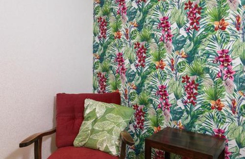 Neuoetting Hotel | Pet-Friendly Comfort at Zur Krone with Breakfast Included