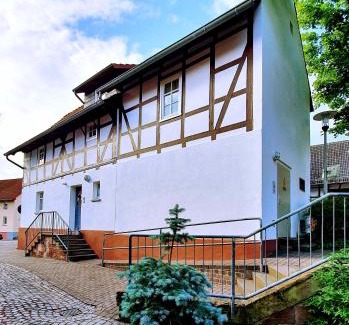 Heringen House | Pet-Friendly Getaway at Zur Krone - Ferienhaus 2