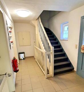 Heringen House | Pet-Friendly Getaway at Zur Krone - Ferienhaus 2