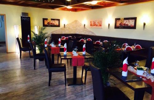 Altlay Hotel | Discover Comfort at Zur Morschbach - Pet Friendly Retreat