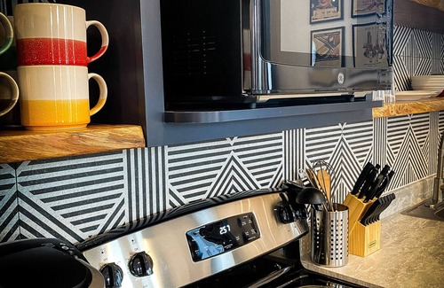 Marceline Apartment | Explore Zurcher on Main: Historic Apartment Near Disney