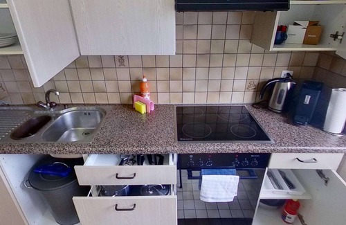 Center Apartment | Cozy Zurich 2-Bedroom Apartment with Family-Friendly Amenities