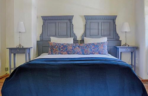Josvafo House | Experience Zuzmó Guesthouse: Historic Farmhouse for 10