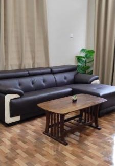 Kampung Merbau Patah House | ZUZU Homestay