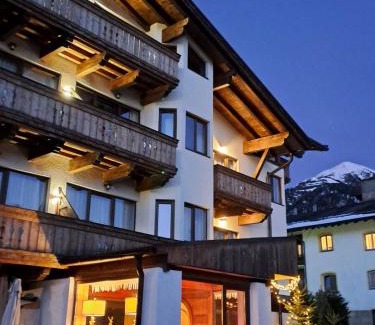 Seefeld in Tirol Cabin | Kid-Friendly Comfort at Zwei Hirsche with 8.7/10 Rating