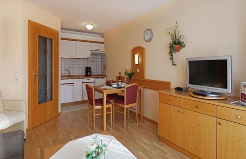 Safferstetten Apartment | Elegant Two-Room Apartment in Bad Füssing - Rated 9.8