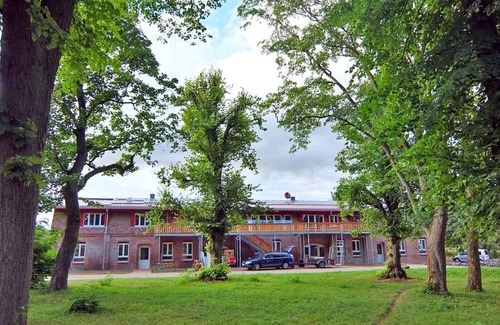 Schwerin Apartment | Family-Friendly Oceanview Room at Biohof in Blau