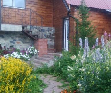 Zyuratkul' House | Experience Zyuratkul - Dom Tayozhnika with Oceanfront Views